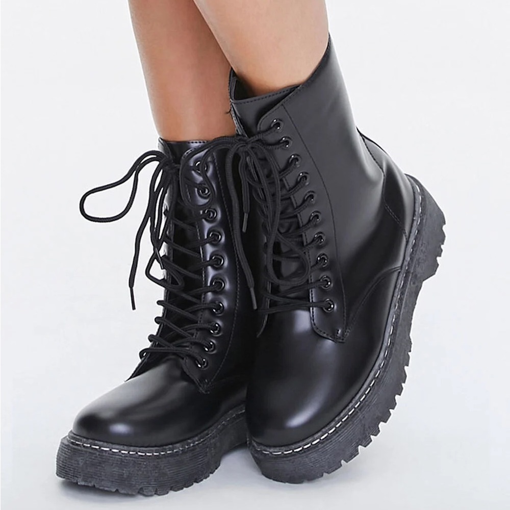Lug-sole Combat Boots - size 8.5